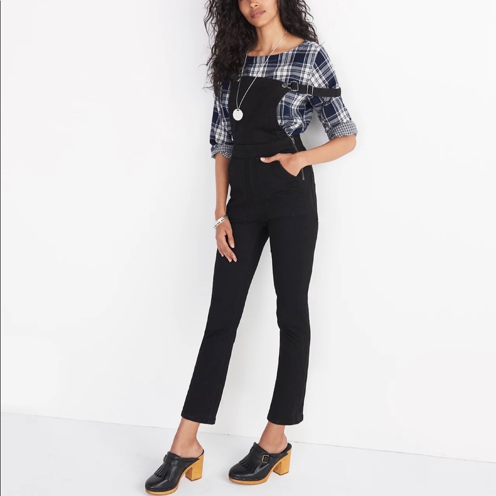 Madewell Cali Demi-Boot Overalls in Black Frost XS